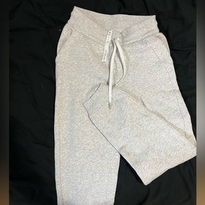 Lululemon Scuba High-Rise Joggers